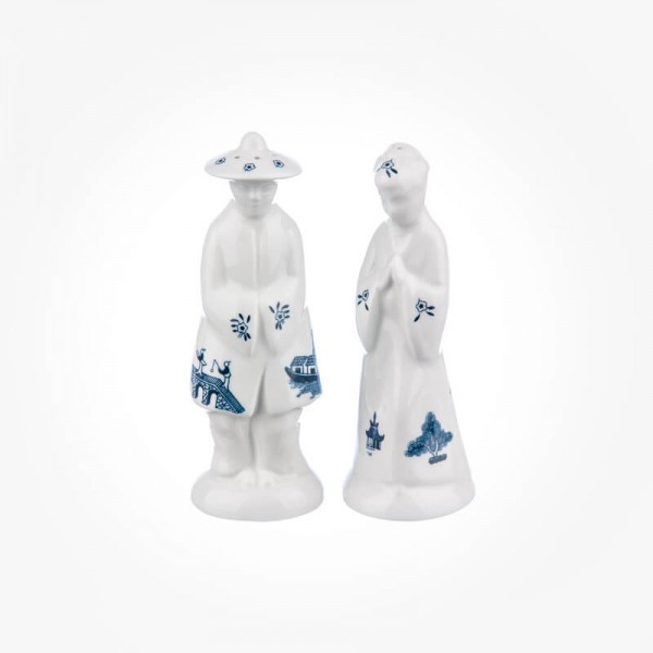 blue willow salt and pepper shaker